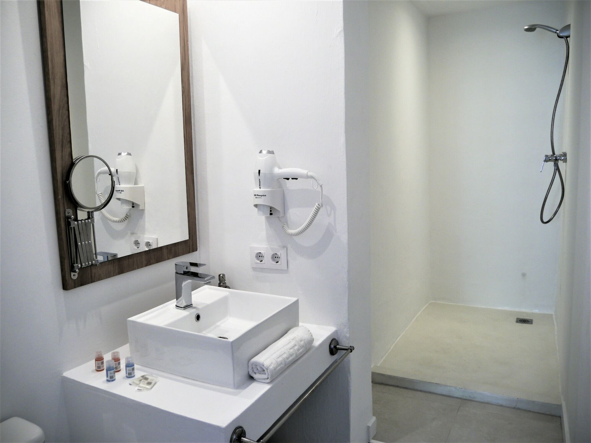 Xubec - Albergue Juvenil ซิวตาเดญา ภายนอก รูปภาพ